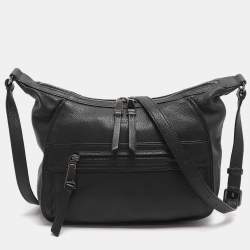 مملوكة مسبقًا Lancel Black Leather Crossbody Bag
