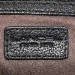مملوكة مسبقًا Lancel Black Leather Crossbody Bag