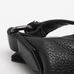 مملوكة مسبقًا Lancel Black Leather Crossbody Bag