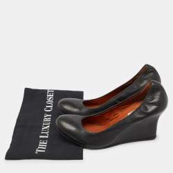 Lanvin Black Leather Wedge Pumps Size 38.5