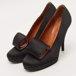 مملوكة مسبقًا Lanvin Size 38 Black Satin Platform Pumps