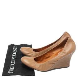 Pre Owned Lanvin Nude Beige Leather Scrunch Wooden Wedge Pumps Size 40