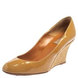 Pre Owned Lanvin Beige Patent Leather Wedges Pumps Size 37