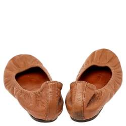 Pre Owned Lanvin Beige Leather Scrunch Flats Size 38.5