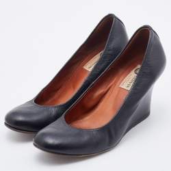 Pre Owned Lanvin Black Leather Wedge Pumps Size 37.5