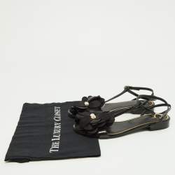 Pre Owned Lanvin Black Patent Leather and Satin Flower Flat Sandals Size 38