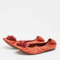 Pre Owned Lanvin Orange Leather Flower Scrunch Ballet Flats Size 37.5