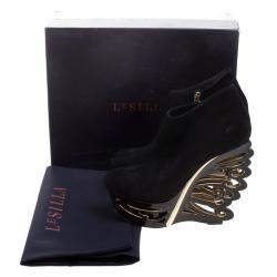 Pre Owned Le Silla Black Suede Butterfly Wedge Booties Size 40