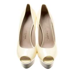 Le Silla Cream Patent Leather Peep Toe Platform Pumps Size 39