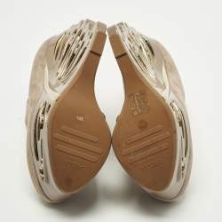 مملوكة مسبقًا حذاء بوت للكاحل لي سيلا جلد أسود بكعب عالي مقاس 39