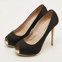 Pre Owned حذاء كعب عالي لي سيلا منصة ساتان أسود مقدمة مفتوحة مقاس 38