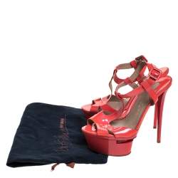 Le Silla Coral Patent Leather T-Bar Ankle Strap Platform Sandals Size 37