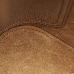 Pre Owned Loewe Beige Leather Mini Pebble Bucket Bag