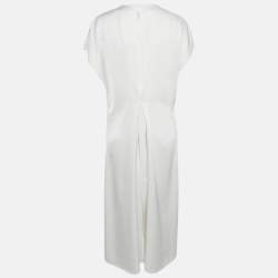 مملوكة مسبقًا فستان لويفي متوسط خامة ساتان أبيض بحواف غير مكتملة مقاس كبير