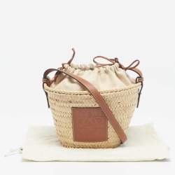 Pre Owned Loewe x Paula's Ibiza Beige/Brown Raffia and Leather Drawstring Bucket Bag