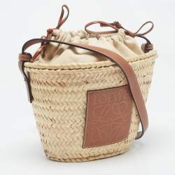 Pre Owned Loewe x Paula's Ibiza Beige/Brown Raffia and Leather Drawstring Bucket Bag