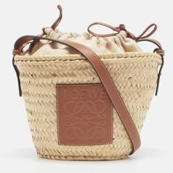 Pre Owned Loewe x Paula's Ibiza Beige/Brown Raffia and Leather Drawstring Bucket Bag
