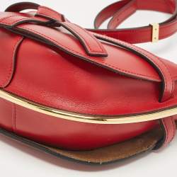 Pre Owned Loewe Red Leather Metal Gate Shoulder Bag