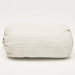 Pre Owned Loewe White Pleated Leather Bracelet Pouch Bag