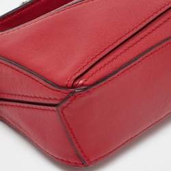 مملوكة مسبقًا Loewe Red Leather Nano Puzzle Shoulder Bag