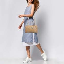 Pre Owned Loewe Beige Leather Amazona 28 Bag