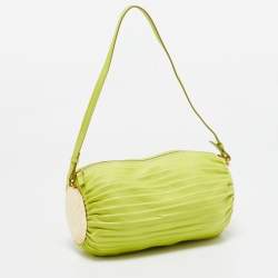 مملوكة مسبقًا Loewe Lime Green Pleated Leather Bracelet Pouch Bag