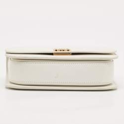 مملوكة مسبقًا Loewe White Leather Small Goya Flap Shoulder Bag