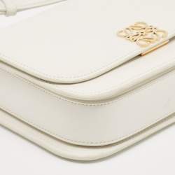 مملوكة مسبقًا Loewe White Leather Small Goya Flap Shoulder Bag