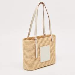 مملوكة مسبقًا Loewe Beige/White Leather and Raffia Small Square Basket Tote
