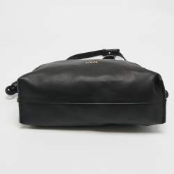 مملوكة مسبقًا حقيبة كلاتش لويفي فلامنكو جلد سوداء متوسطة الحجم