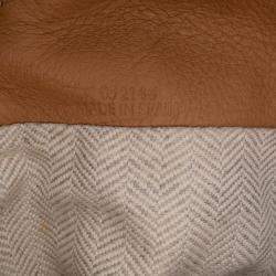 مملوكة مسبقًا Loewe Brown Red Anagram Canvas Flamenco Knot Clutch