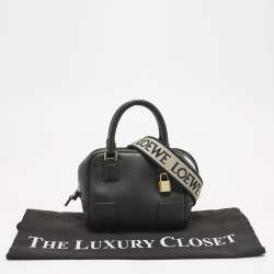 مملوكة مسبقًا Loewe Black Leather Amazona 16 Satchel