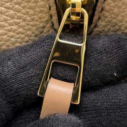 Pre Owned Loewe Hammock Compact Beige Leather