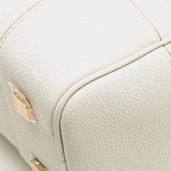 Pre Owned Loewe White Leather Amazona Square 19