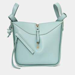 مملوكة مسبقًا Loewe Aqua Blue Leather Hammock Bunny Charm Bag
