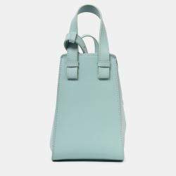مملوكة مسبقًا Loewe Aqua Blue Leather Hammock Bunny Charm Bag