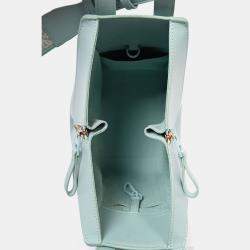مملوكة مسبقًا Loewe Aqua Blue Leather Hammock Bunny Charm Bag
