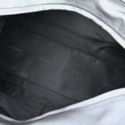 مملوكة مسبقًا Loewe Silver Lambskin Amazona 28 Handbag