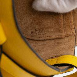 Pre Owned حقيبة لويفي جيت جلد أصفر ميني كروس بودي