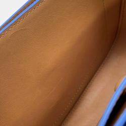 مملوكة مسبقًا Loewe Blue Small Leather Goya Crossbody