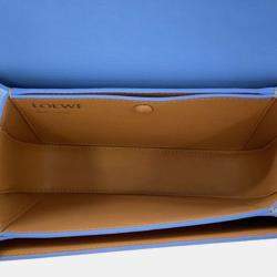 مملوكة مسبقًا Loewe Blue Small Leather Goya Crossbody