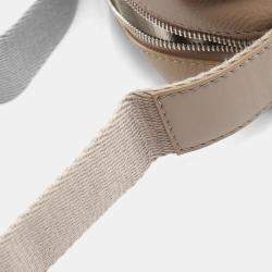 مملوكة مسبقًا Loewe Military XS Beige Leather Messenger Bag