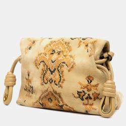 مملوكة مسبقًا Loewe Brown Suede Tapestry Flamenco Knot Crossbody