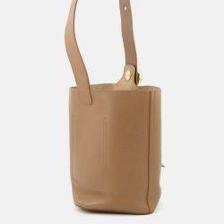 Pre Owned حقيبة دلو لويفي بابل جلد عجل ناعم بلون البلوط حجم متوسط