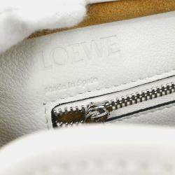 Pre Owned Loewe Amazona 23 White Calfskin Leather Top Handle Bag
