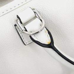 Pre Owned Loewe Amazona 23 White Calfskin Leather Top Handle Bag