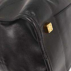 Pre Owned Loewe Amazona 40 Black Calfskin Leather Top Handle Bag