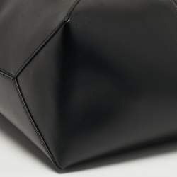 مملوكة مسبقًا حقيبة يد لويس جلد سوداء/بنية بازل فولد توت