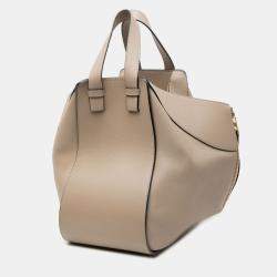 مملوكة مسبقًا Loewe Brown Small Leather Hammock Satchel