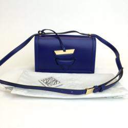 مملوكة مسبقًا حقيبة لويفي برشلونة